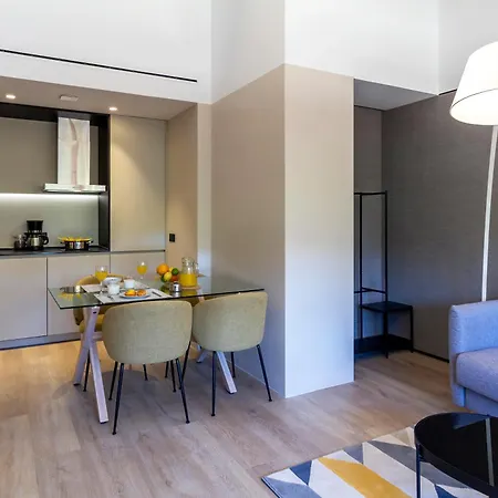 Feelathome Nervion Apartments Seville Exterior photo