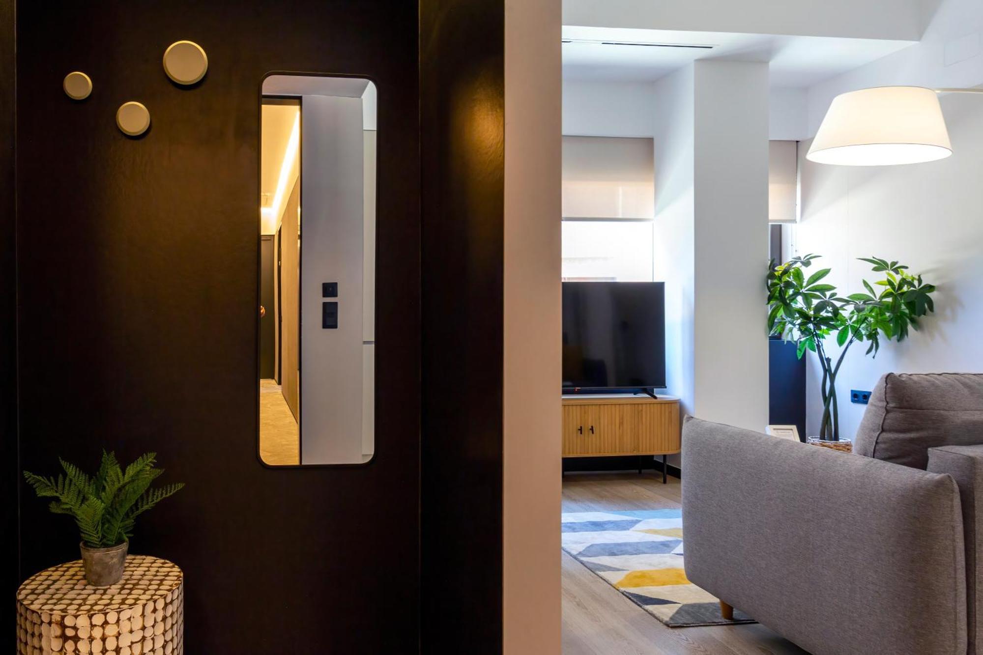 Feelathome Nervion Apartamento *